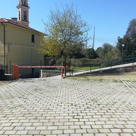 Casa Anna Via William Burgo 4 Moneglia